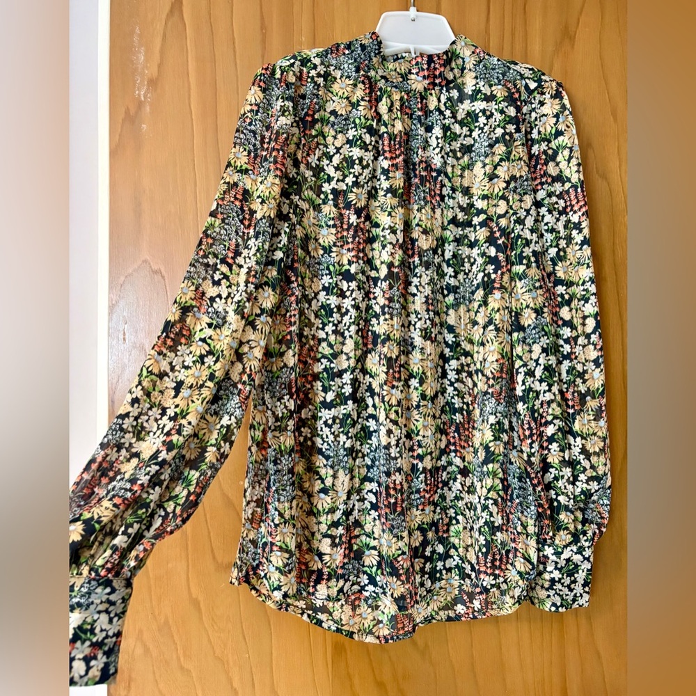 H&M floral Long Sleeve flowy Blouse